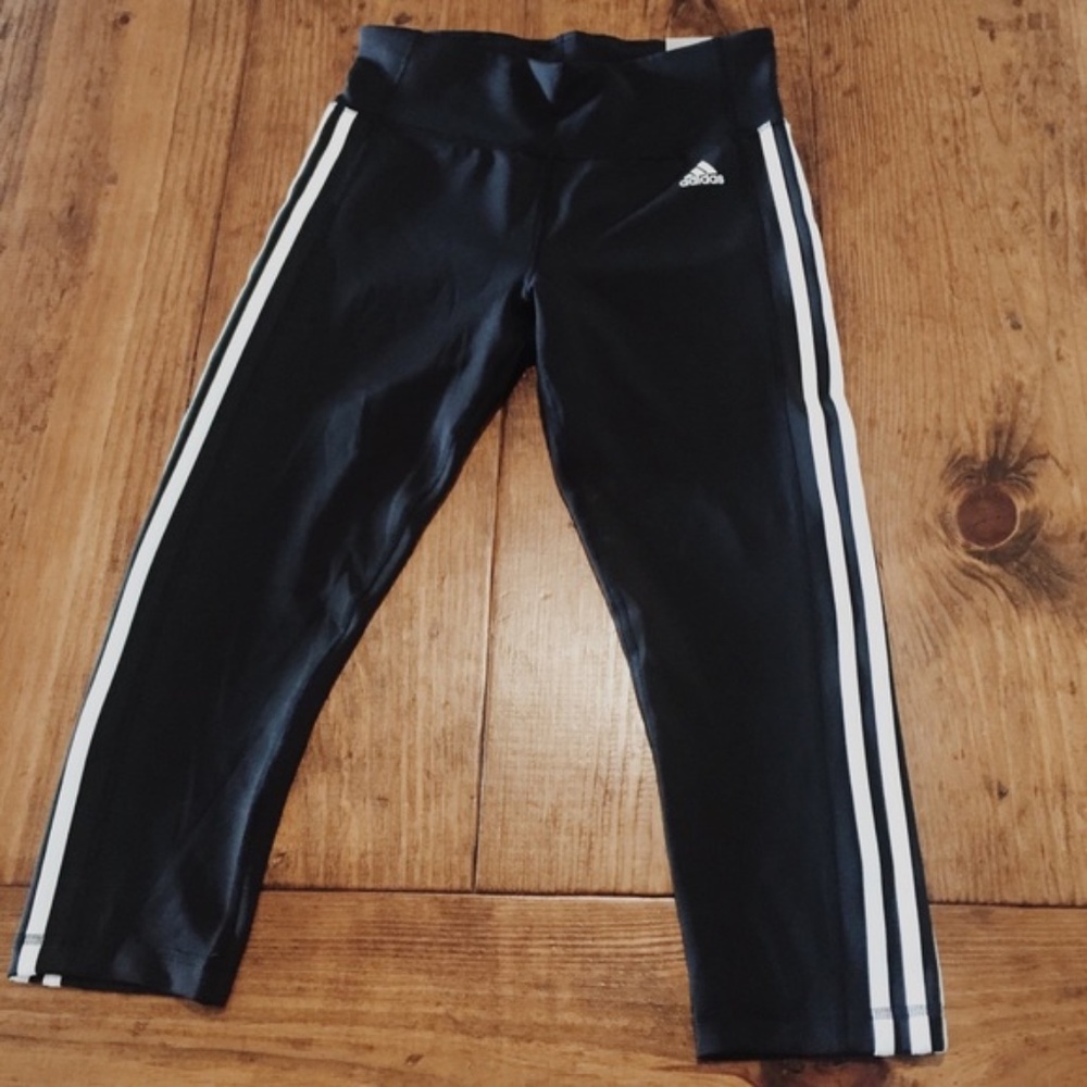 Adidas size L - Picture 3 of 6